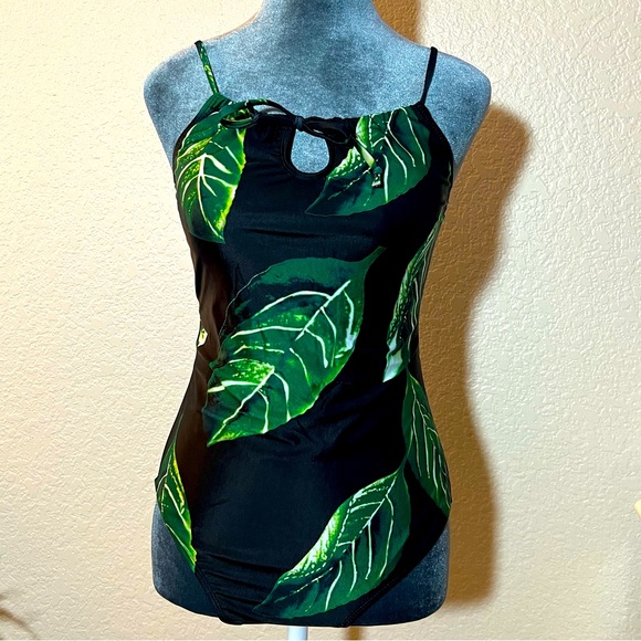 Source Unknown Other - NWOT BLACK LACE-UP ADJUSTABLE LOW BACK ONE PIECE WITH TROPICAL LEAF PRINT